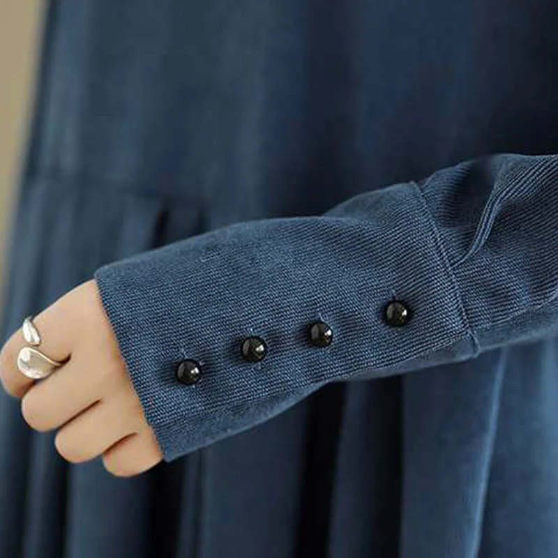 Abito midi in velluto a coste blu scuro con maniche lunghe e tasche Buddha Stones Fall Plain - Image 11