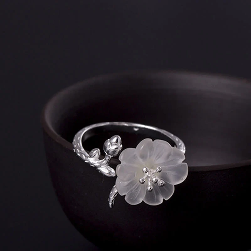 Anello di guarigione regolabile in argento sterling 925 con fiore di cristallo bianco naturale Buddha Stones - Image 5