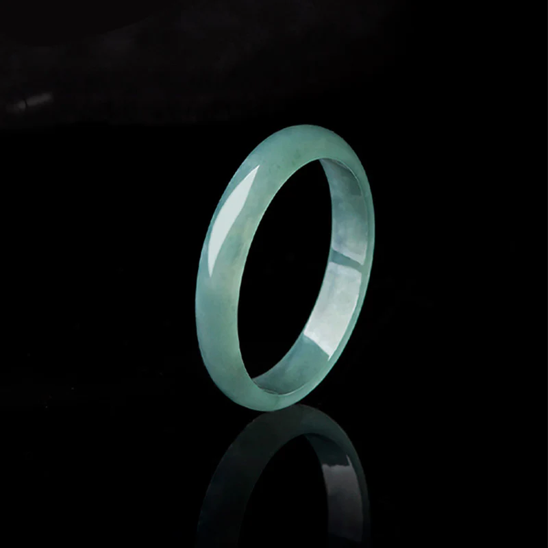 Anello di protezione della prosperità in giada naturale Buddha Stones