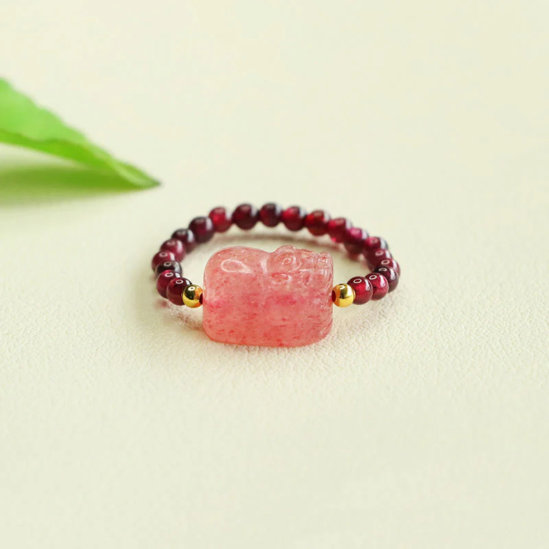 Anello di protezione Pixiu con perle di granato e quarzo fragola Buddha Stones