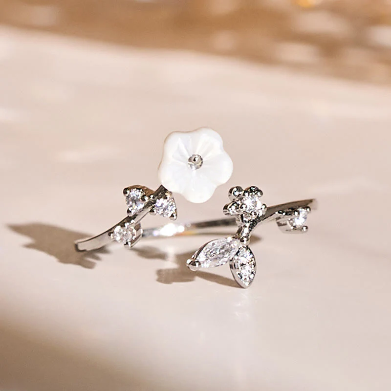 Anello di rame curativo regolabile con motivo a fiori bianchi Buddha Stones - Image 13