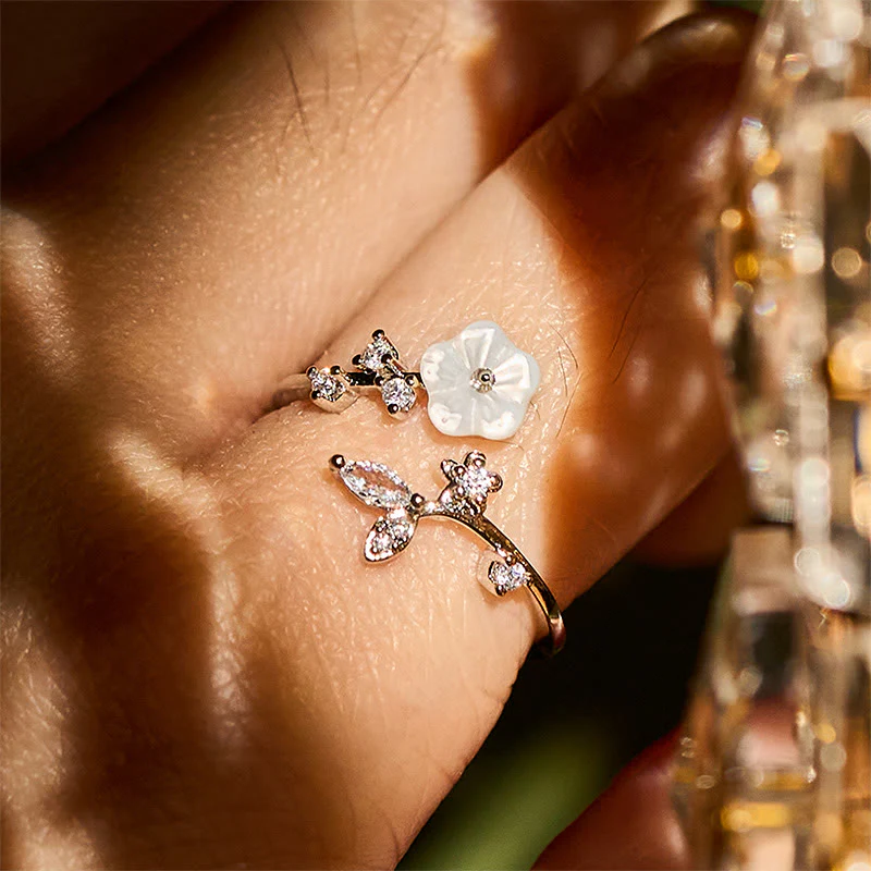 Anello di rame curativo regolabile con motivo a fiori bianchi Buddha Stones - Image 19
