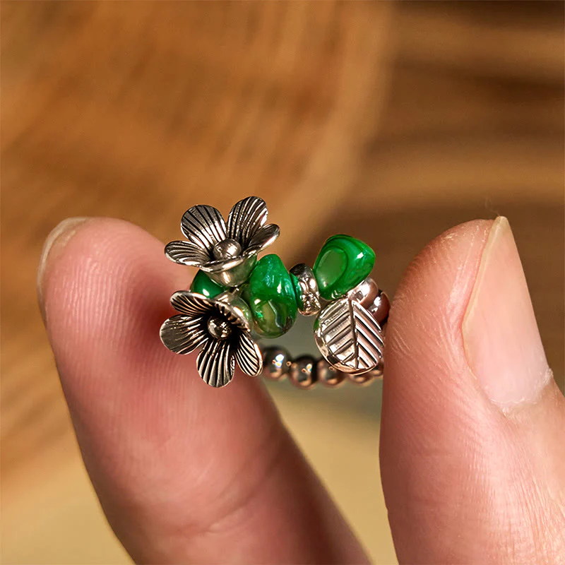 Anello elastico portafortuna in lega di rame con motivo floreale e Buddha Stones - Image 8