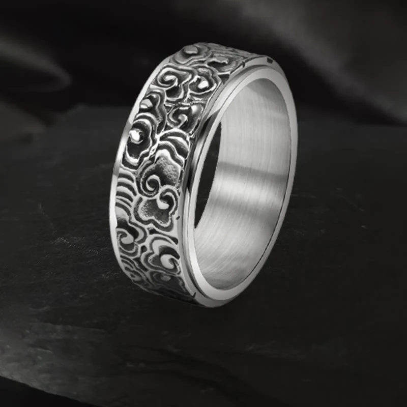 Anello girevole in titanio intagliato con motivo a nuvole di buon auspicio Buddha Stones