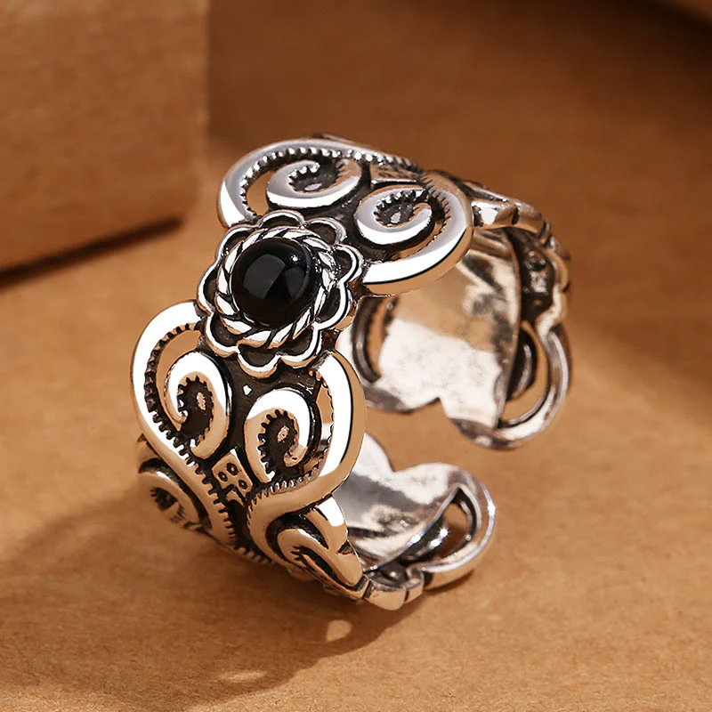 Anello regolabile della fortuna con motivo mongolo in onice nero e rame di Buddha Stones - Image 2