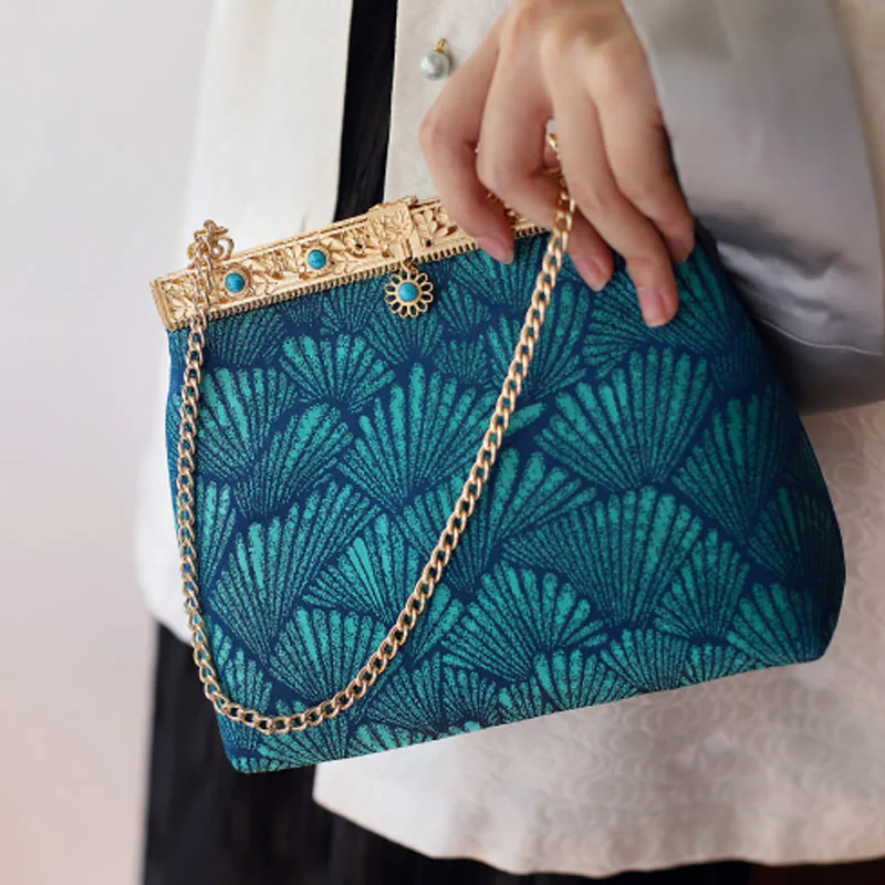 Borsa a tracolla con catena in metallo e linee blu Buddha Stones - Image 2