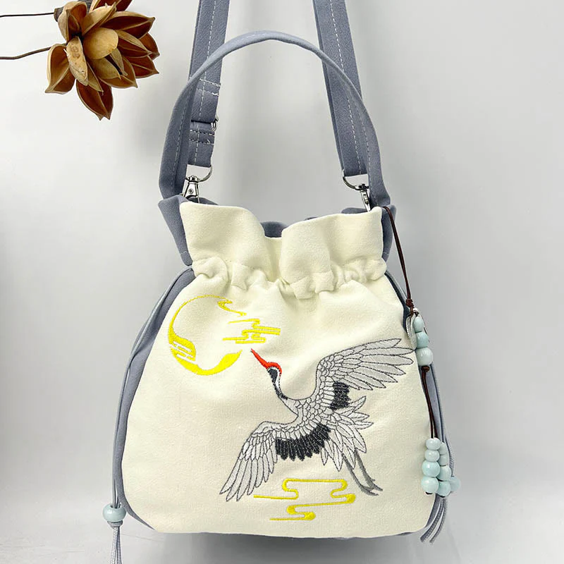 Borsa a tracolla in cotone e lino con Buddha Stones , farfalla ricamata, loto, magnolia, borsa a tracolla - Image 26