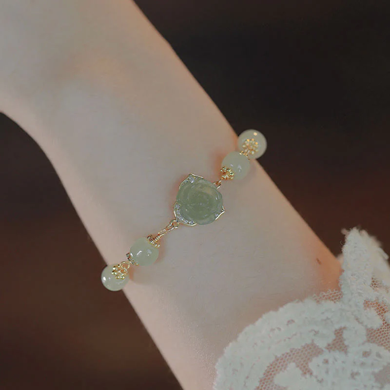 Bracciale con catena portafortuna in giada Hetian placcata in oro 14K con fiore rosa Buddha Stones