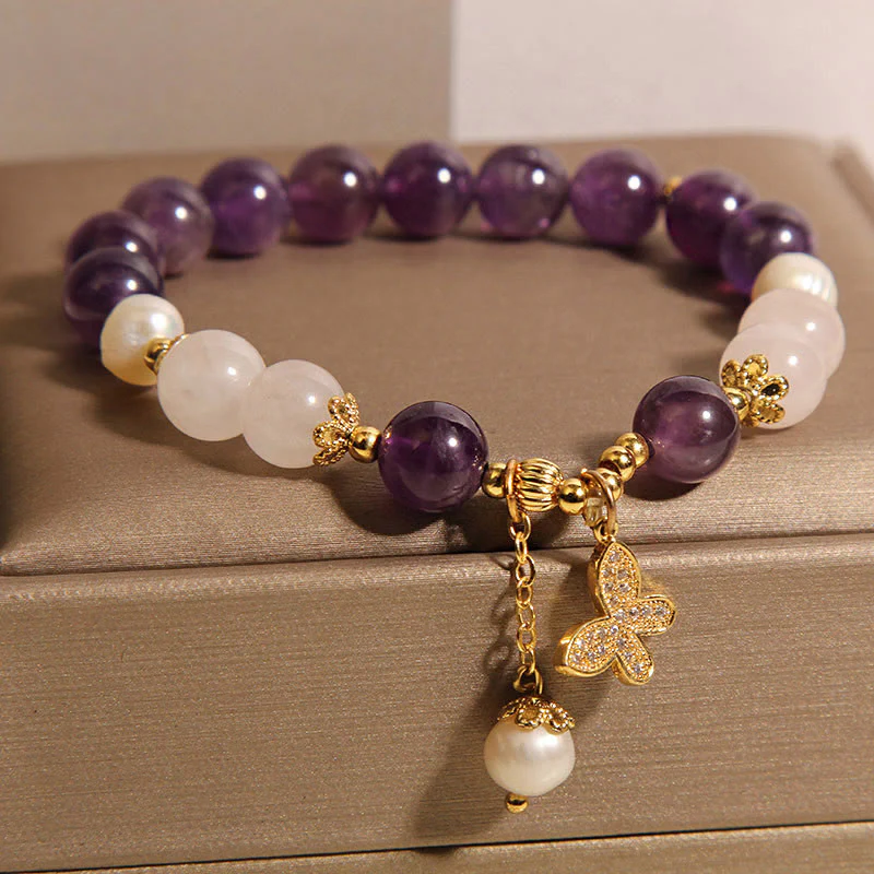 Bracciale con ciondolo a farfalla in cristallo di perla e ametista naturale Buddha Stones - Image 5