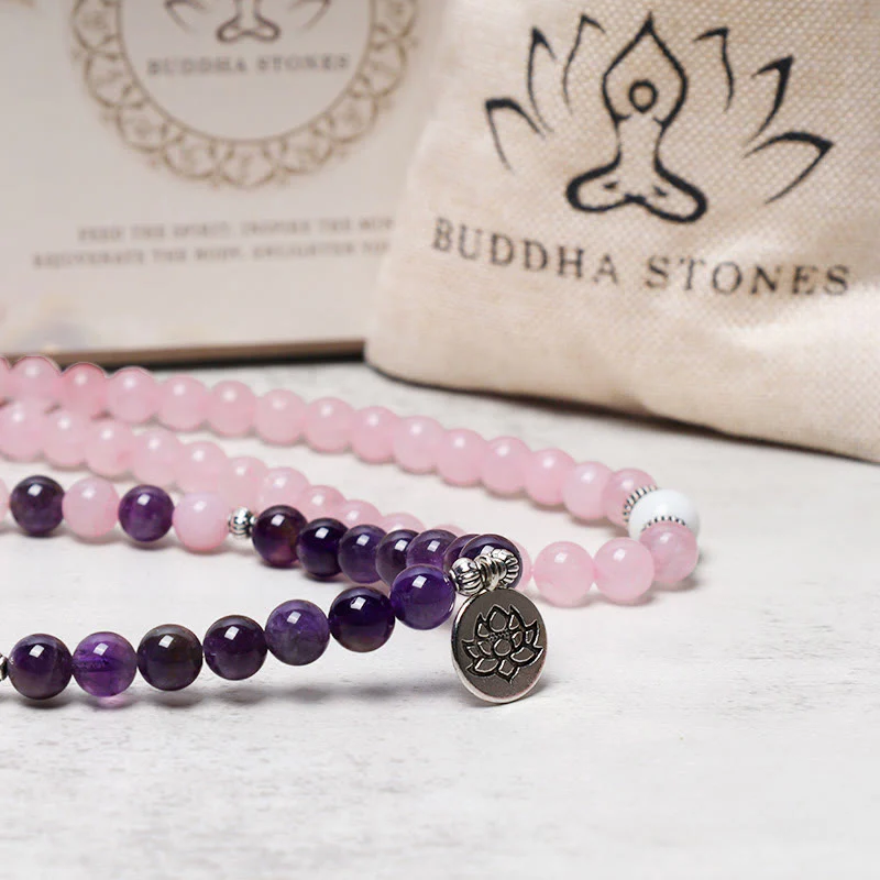 Bracciale con ciondolo di loto in perline di Mala in quarzo rosa naturale e ametista Buddha Stones - Image 8