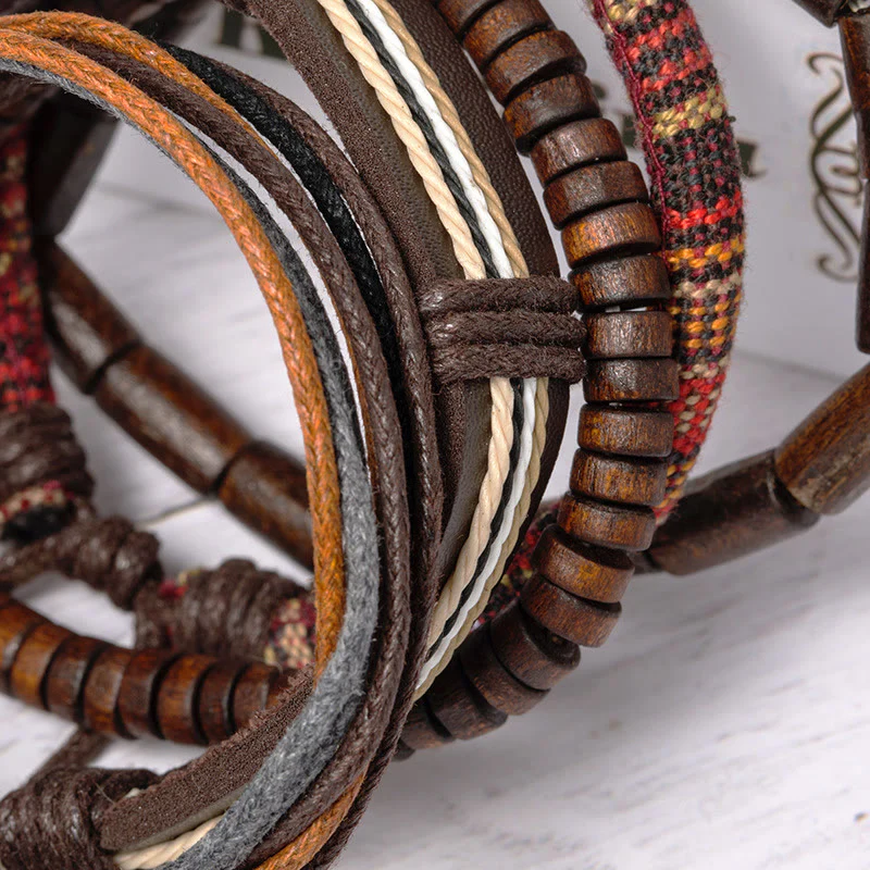 Bracciale in pelle con perline di legno e corde di canapa avvolte in Buddha Stones - Image 3