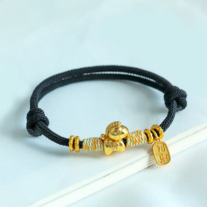 Bracciale intrecciato con ciondolo portafortuna e cordino rosso e nero dell'anno del cavallo Buddha Stones - Image 14