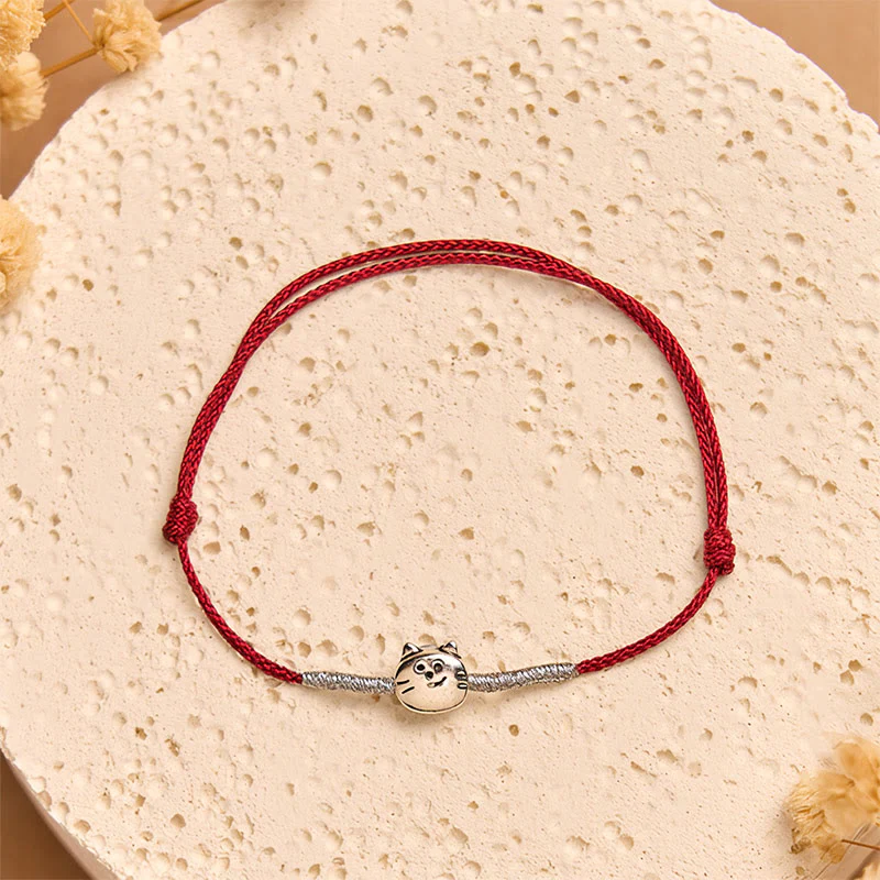 Bracciale intrecciato in corda rossa con simpatico gatto in argento sterling 925 Buddha Stones - Image 9
