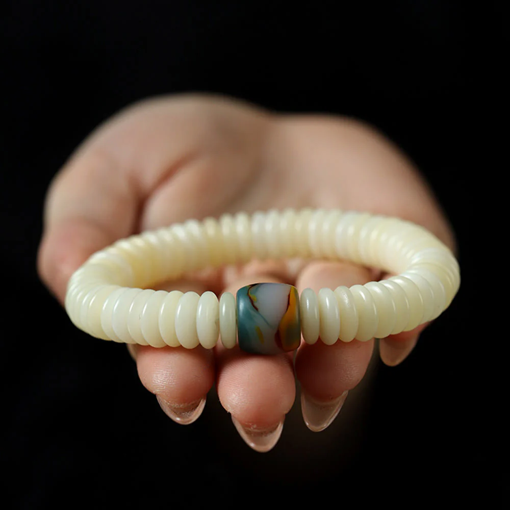 Braccialetto con nappa e semi di Bodhi bianchi naturali, pietra della saggezza Buddha Stones. - Image 3