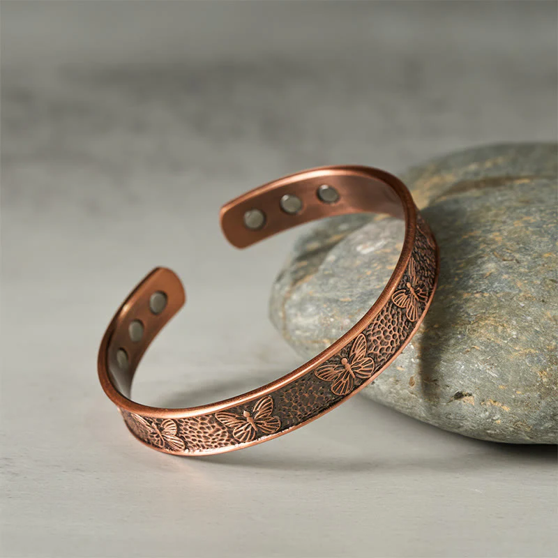 Bracciale rigido regolabile Buddha Stones Copper Open Butterfly Balance Self Care - Image 2