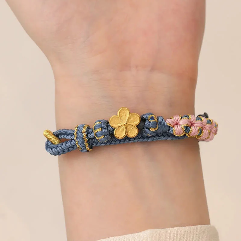 Braccialetto con corda della ricchezza con motivo a fiori di pesco - Image 3