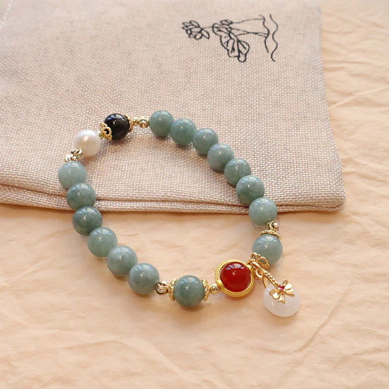 Braccialetto della fortuna con papillon in perle di agata rossa e giada naturale Buddha Stones