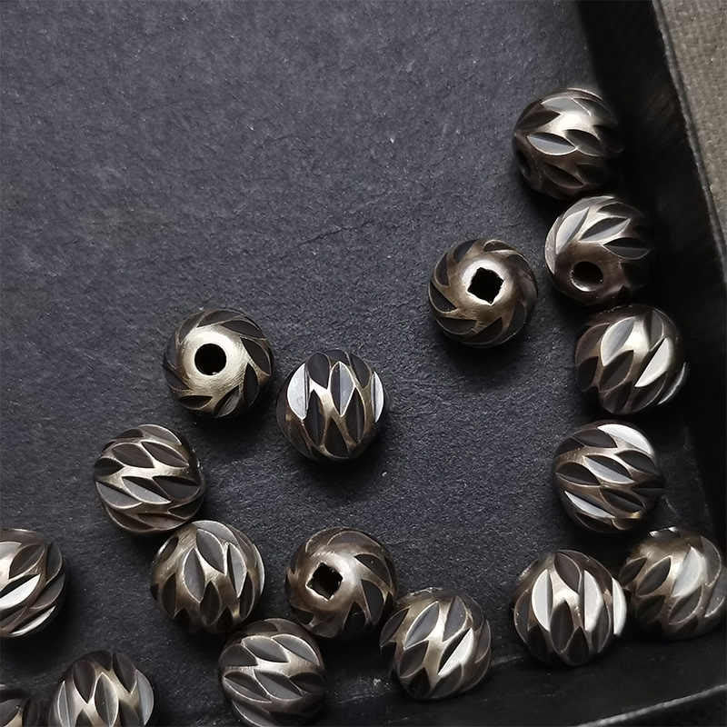 Braccialetto della ricchezza con perline di ottone e rame, motivo a coltello anticato , Buddha Stones - Image 16