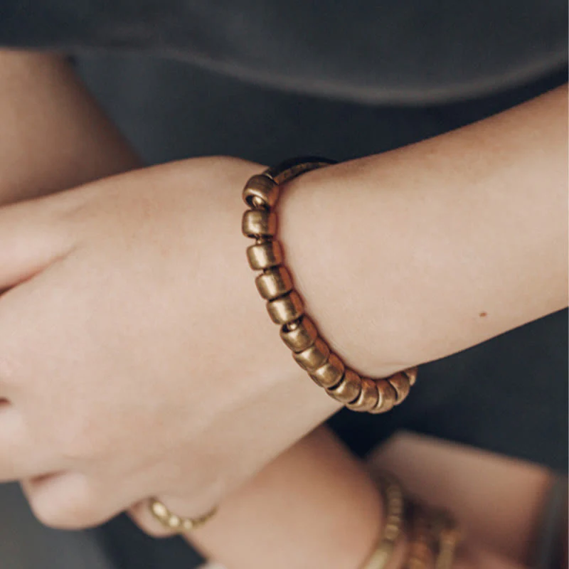 Braccialetto di perline di ottone e rame con design semplice Buddha Stones, fortuna e ricchezza - Image 11