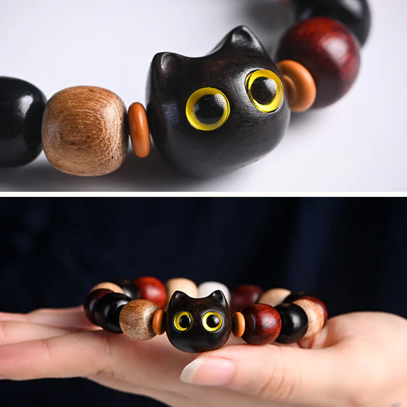 Braccialetto di protezione con incisione di gatto carino in legno di sandalo rosso e ebano con piccole foglie Buddha Stones - Image 9