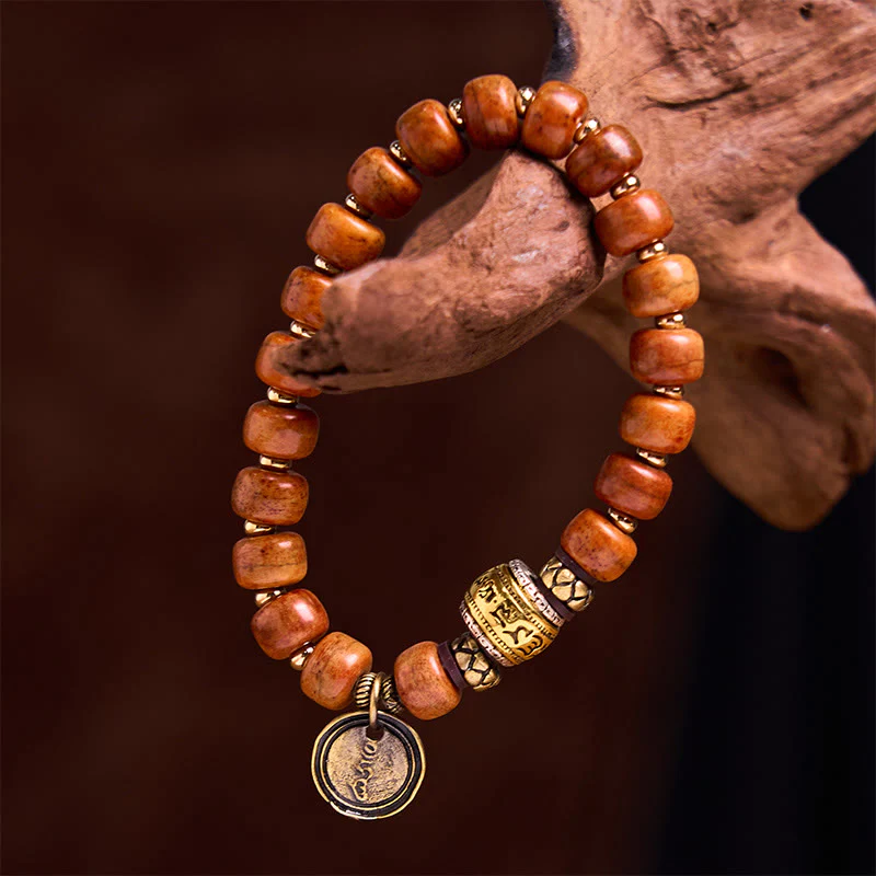 Braccialetto di protezione dalla fortuna in sanscrito OM con perline di osso di cammello tibetano naturale di Buddha Stones