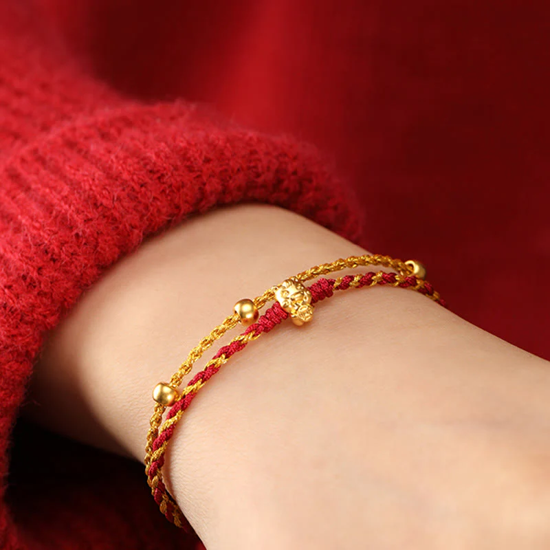 Braccialetto portafortuna con cordino rosso dorato a doppio giro con perline in oro 999 dell'anno del cavallo Buddha Stones - Image 17