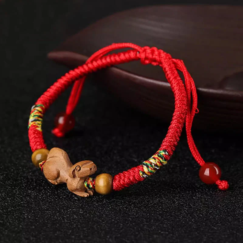 Braccialetto portafortuna in legno di pesca con corda rossa, fatto a mano, con zodiaco cinese di Buddha Stones - Image 30