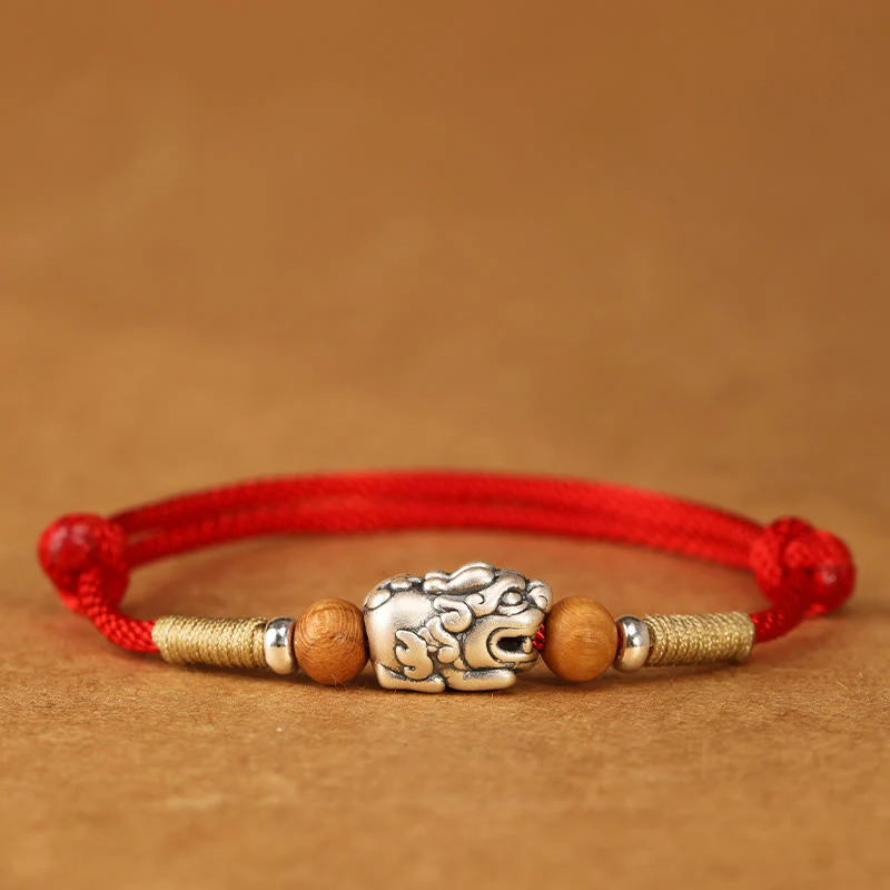 Braccialetto portafortuna intrecciato a mano con perline in legno di pesca, in argento sterling 999, con ciondolo Pixiu Buddha Stones - Image 17