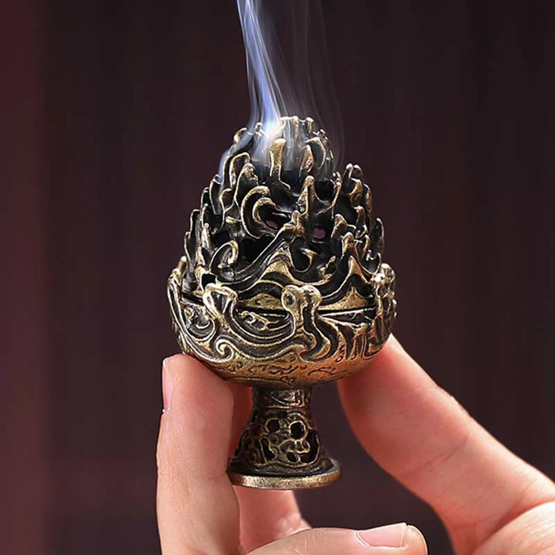 Bruciatore di incenso in lega di rame per meditazione con motivo a mini montagna tibetana - Image 9