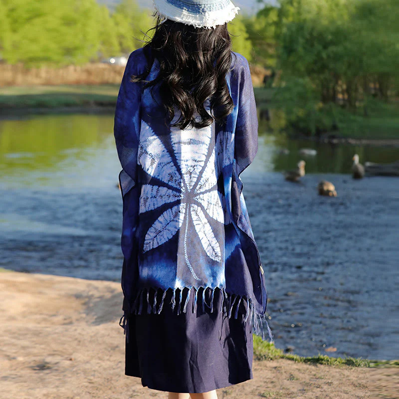 Buddha Stones Blu Batik Scialle Nappe Foglia d'acero Comodo Pullover da viaggio 95*90cm - Image 4