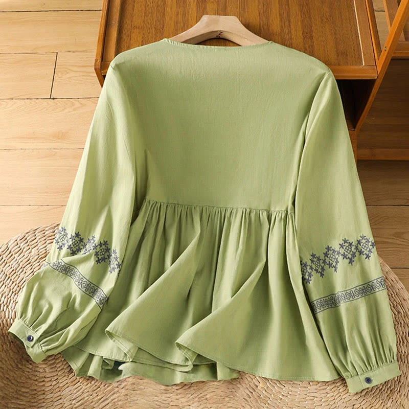 Buddha Stones Camicia da donna in cotone con maniche lunghe a lanterna, bottoni plissettati e ricamo - Image 21
