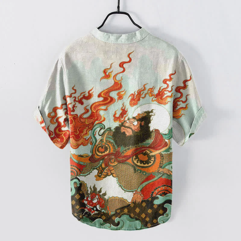 Buddha Stones Camicia da uomo a maniche corte con mezza abbottonatura e stampa "Mythic Flame" in cotone. - Image 7