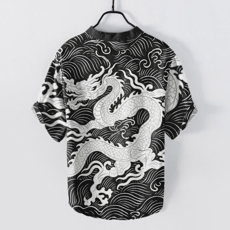 Buddha Stones Camicia da uomo a maniche corte con mezza abbottonatura, in cotone bianco con motivo a onde di drago. - Image 7