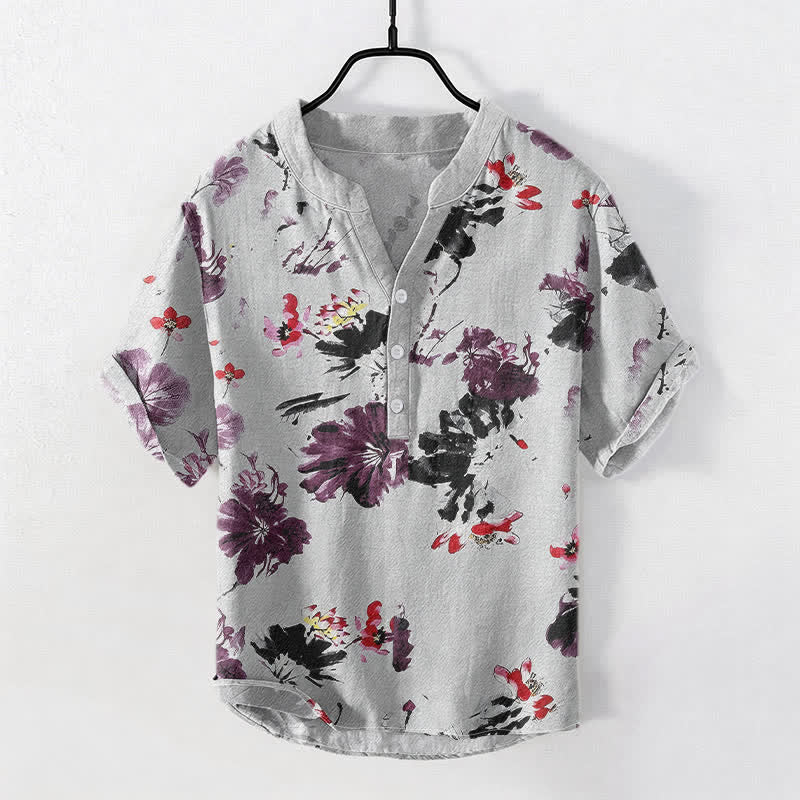 Buddha Stones Camicia da uomo a maniche corte con mezza abbottonatura, in cotone viola con motivo a loto acquerellato. - Image 6