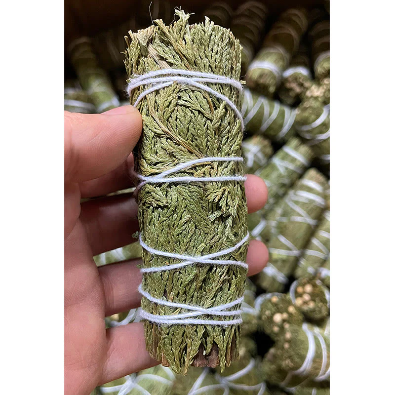 Buddha Stones Cedar Smudge Stick per la pulizia della casa Incenso Meditazione e rituali Bastoncini di cedro Bacchette di incenso - Image 14