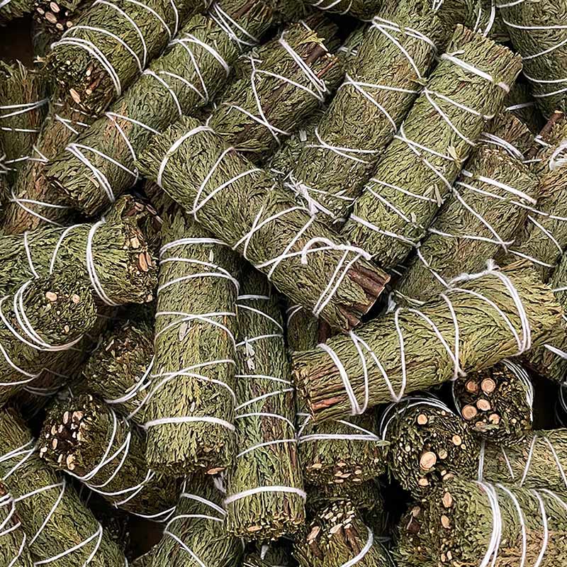 Buddha Stones Cedar Smudge Stick per la pulizia della casa Incenso Meditazione e rituali Bastoncini di cedro Bacchette di incenso - Image 16