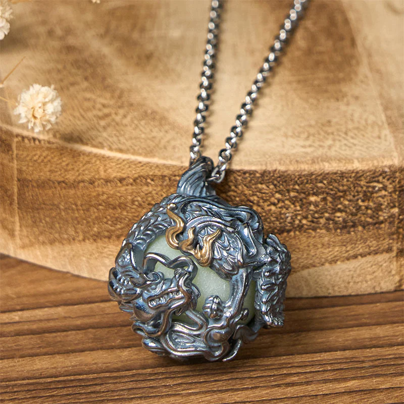 Buddha Stones Collana con ciondolo a forma di drago di rame che circonda la perla della forza - Image 3