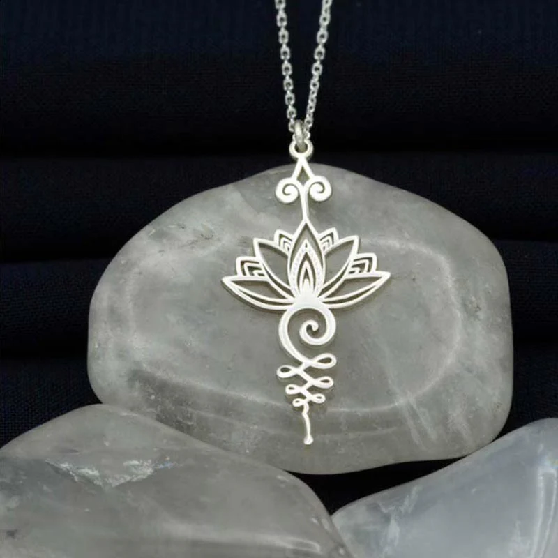 Buddha Stones Collana con ciondolo "Lotus Luck Wealth"