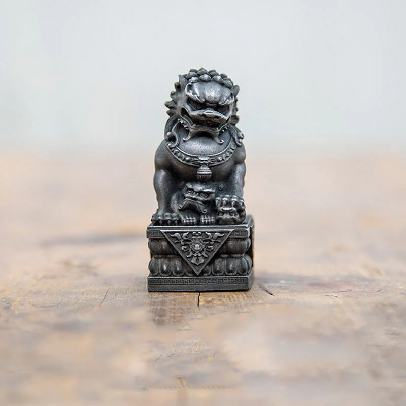 Buddha Stones fatte a mano Leone Fu Foo Cani Polvere di ferro Ruggine Statua in resina fusa Allontana il male Protezione Decorazione per la casa - Image 2