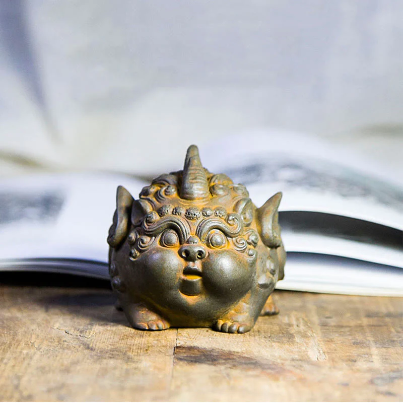 Buddha Stones Fatto a Mano Ricchezza PiXiu Polvere di Ferro Ruggine Statua in Resina Decorazione per la Casa - Image 8