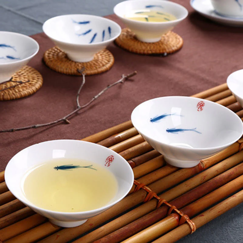 Buddha Stones Jingdezhen blu e bianco porcellana Koi Fish tazza da tè in ceramica Kung Fu tazze da tè - Image 13