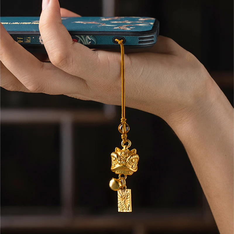 Buddha Stones Leone danzante Auspicioso Ruyi Sicuro Pace Ricco Rame Ricchezza Telefono Appeso Decorazione - Image 17