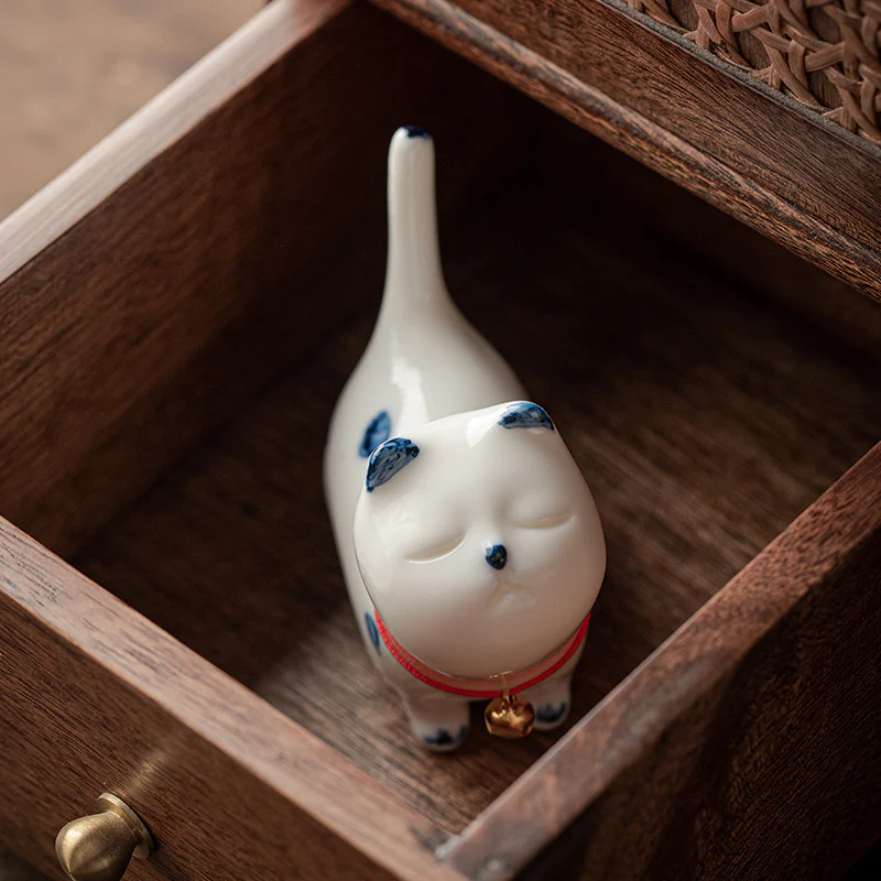 Buddha Stones Mini Lucky White Cat Kitten Tea Pet Ceramica Casa Scrivania Figurina Decorazione - Image 3