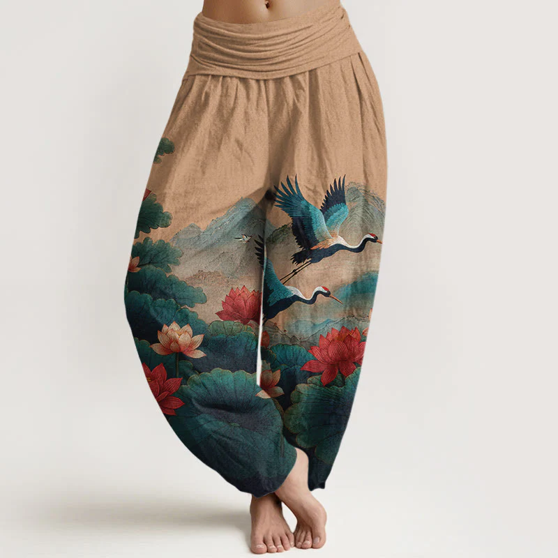 Buddha Stones Pantaloni harem da donna in cotone con elastico in vita, motivo classico con fiori di loto, foglie, gru e montagne - Image 9