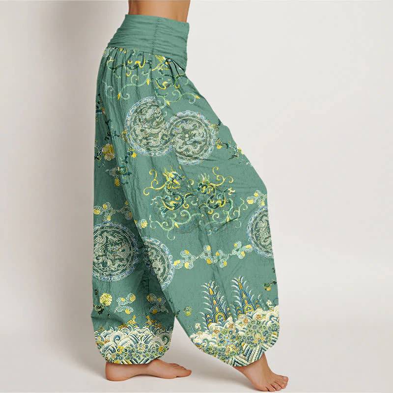 Buddha Stones Pantaloni harem da donna in cotone indaco con motivo a medaglione e drago, vita elasticizzata. - Image 11