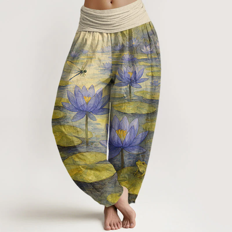 Buddha Stones Pantaloni harem da donna in puro cotone, freschi, eleganti, con motivo a fiori di loto, foglie, libellule e rane, con elastico in vita. - Image 6