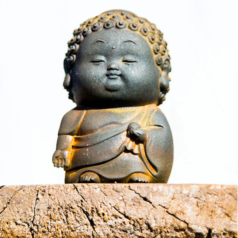 Buddha Stones Piccolo In Piedi Sdraiato Seduto Carino Buddha Polvere di Ferro Ruggine Statua in Resina Decorazione per la Casa - Image 11