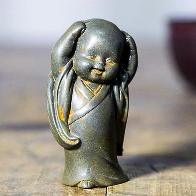 Buddha Stones Piccolo Monaco Meditante Ferro Polvere Ruggine Statua Resina Decorazione Scrivania - Image 19