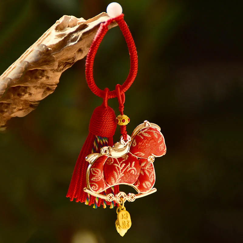 Portachiavi con ricamo "L'anno del cavallo" di Buddha Stones Freedom