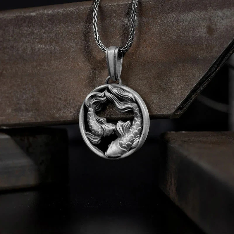 Buddha Stones Pure Tin Pesci Doppio Koi Pesce Ricchezza Collana Pendente